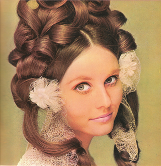 Illustration for article titled Woman Alive: Discover A Lovelier You